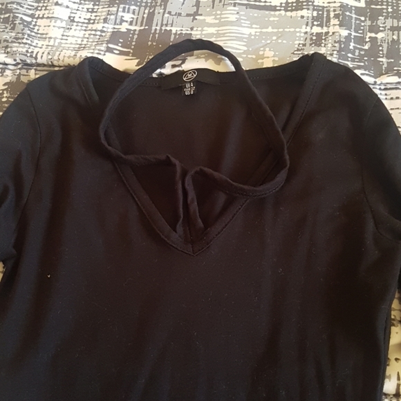 Dress - Picture 3 of 3